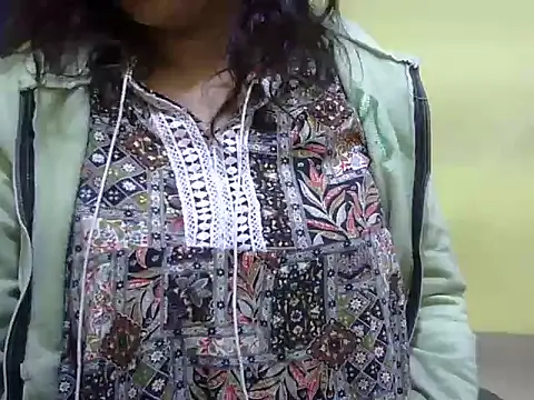 Your cutiepie  online show from December 2025 08:28:02 PM