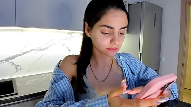 EmiliaZen online show from March 2025 02:26:02 PM