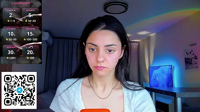 EmiliaZen online show from April 2026 06:10:01 PM