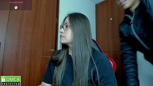 amberth2304 online show from November 2025 01:05:02 AM