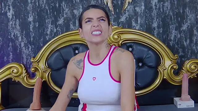 Snapshot of PlayfulShow chatting on February 2025 03:31:01 PM PlayfulShow online show from February 2025 03:31:01 PM