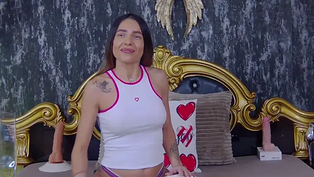 Snapshot of PlayfulShow chatting on February 2025 11:16:02 AM PlayfulShow online show from February 2025 11:16:02 AM