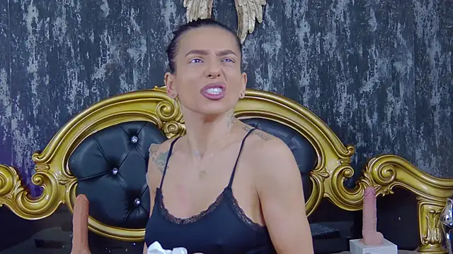 Snapshot of PlayfulShow chatting on February 2025 08:33:02 AM PlayfulShow online show from February 2025 08:33:02 AM