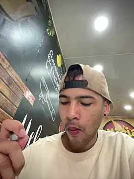 Twink X online show from February 2025 09:37:01 PM