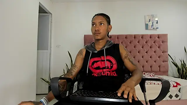 blackdirty420 online show from March 2025 04:14:02 PM