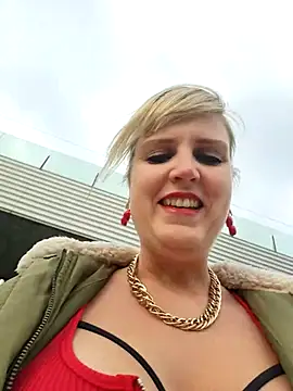 Snapshot of Sexybiene969 chatting on October 2025 02:59:02 PM Sexybiene969 online show from October 2025 02:59:02 PM