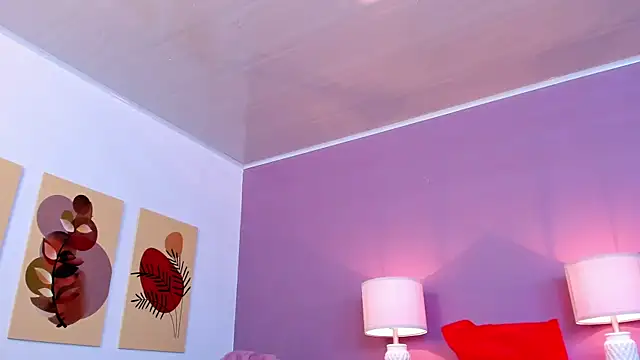 scarlet edwars online show from February 2025 06:11:02 PM