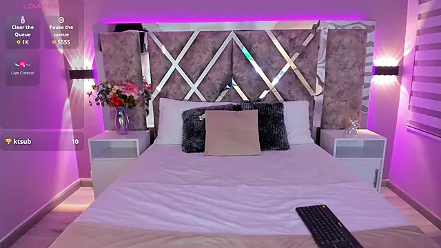 ValerieHyde online show from March 2025 03:29:01 AM