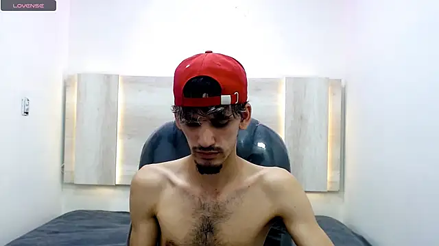 Dirty Kingg online show from February 2025 08:36:02 PM