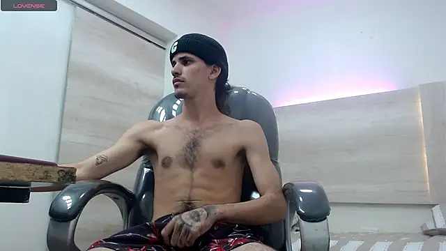 Dirty Kingg online show from March 2025 08:15:02 PM