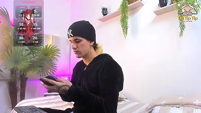 Dirty Kingg online show from September 2025 08:44:01 PM