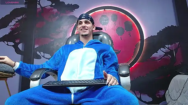 Dirty Kingg online show from October 2025 07:47:02 PM