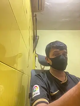 Snapshot of crazyfreaking chatting on April 2026 09:46:01 PM crazyfreaking online show from April 2026 09:46:01 PM