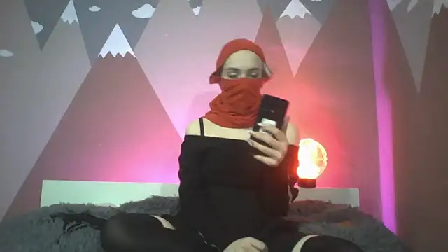 Snapshot of Barbie-sin chatting on February 2025 04:56:02 PM Barbie-sin online show from February 2025 04:56:02 PM