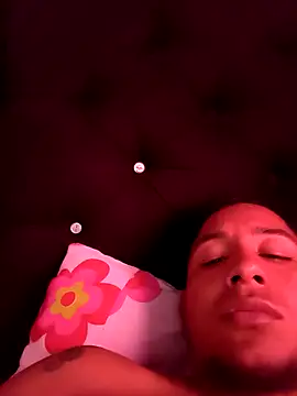 Snapshot of Frencho10 chatting on February 2026 06:59:02 PM Frencho10 online show from February 2026 06:59:02 PM