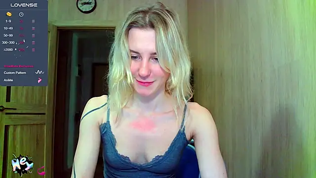 Caramel piegirl online show from September 2025 05:25:01 PM