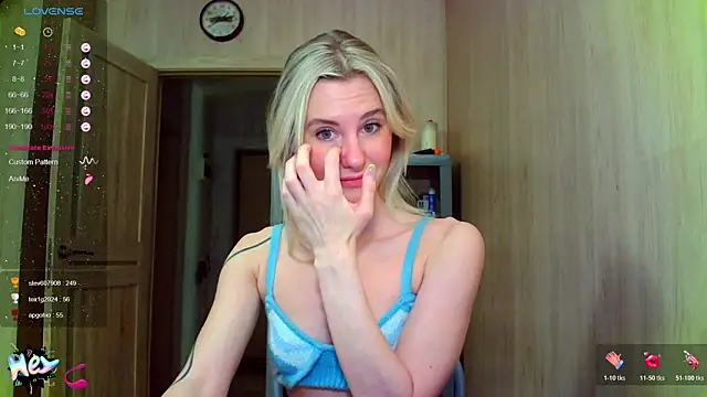 Caramel piegirl online show from December 2025 06:34:02 PM