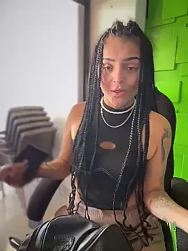 Snapshot of Dulce__Boyd chatting on February 2026 01:45:02 PM Dulce Boyd online show from February 2026 01:45:02 PM