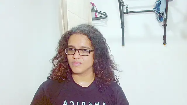 Diane blossom online show from March 2025 06:26:02 PM