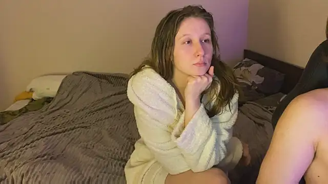 Snapshot of Sabrinaanddaniel chatting on November 2025 06:43:01 PM Sabrinaanddaniel online show from November 2025 06:43:01 PM