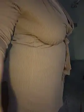 Snapshot of Luna_Echo chatting on February 2025 08:13:02 PM Luna Echo online show from February 2025 08:13:02 PM