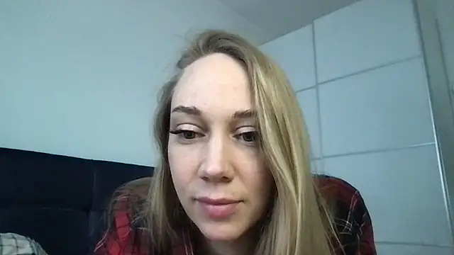 Engel 13 online show from February 2025 10:39:02 AM