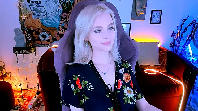 LeonaStane online show from February 2025 08:13:02 PM