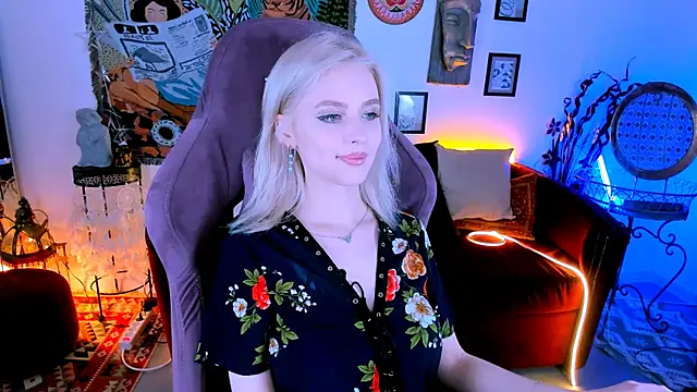 LeonaStane online show from February 2025 11:15:01 PM