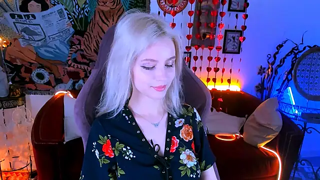 LeonaStane online show from February 2025 04:59:01 PM