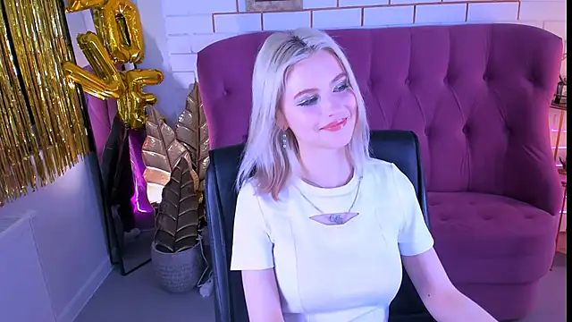 LeonaStane online show from March 2025 11:04:01 PM