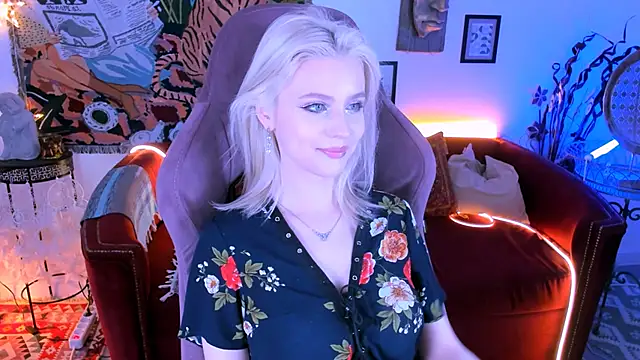 LeonaStane online show from March 2025 05:04:01 PM