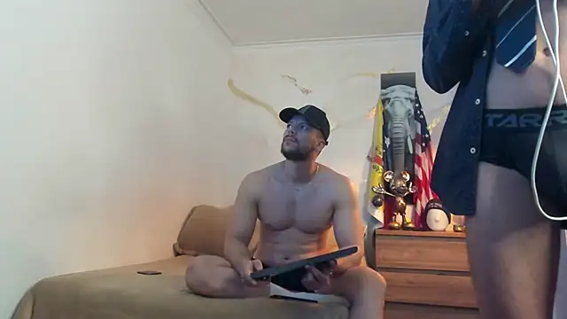 bakersboyssexys online show from February 2026 02:39:02 AM