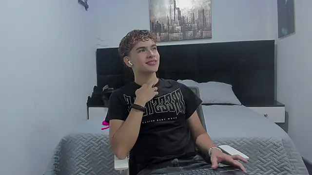 Aiiden 15 online show from October 2025 12:49:01 PM