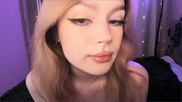 MiaRanki online show from May 2026 11:22:01 PM