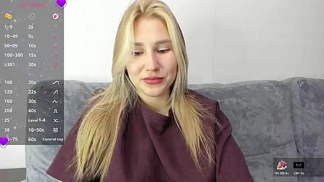 Snapshot of And1sa chatting on January 2026 11:27:02 AM And1sa online show from January 2026 11:27:02 AM