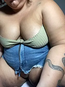 orianna submissive24 online show from February 2025 01:18:02 PM