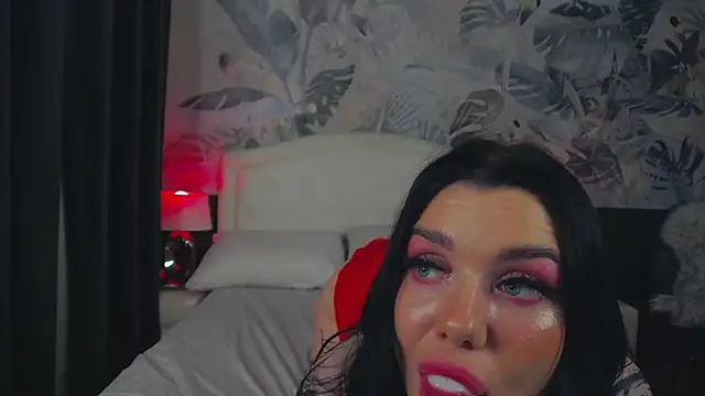 MaeveMoon online show from February 2026 06:26:02 PM