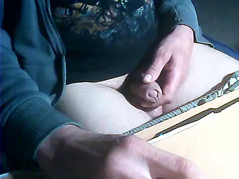igracek30 online show from May 2026 12:18:01 AM