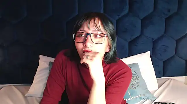 Snapshot of DarkMysterysF chatting on March 2025 07:05:01 PM DarkMysterysF online show from March 2025 07:05:01 PM