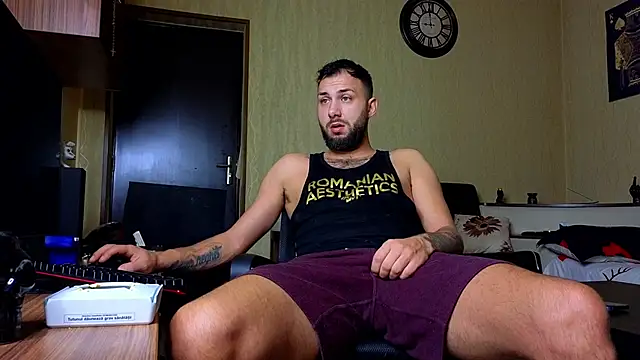 JamieNoxus online show from October 2025 06:03:01 AM