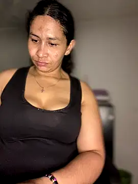 Carola-Ross online show from September 2025 05:35:01 PM