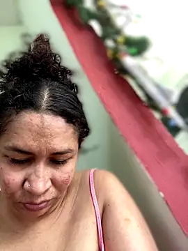 Snapshot of Carola-Ross chatting on January 2026 05:27:02 PM Carola-Ross online show from January 2026 05:27:02 PM