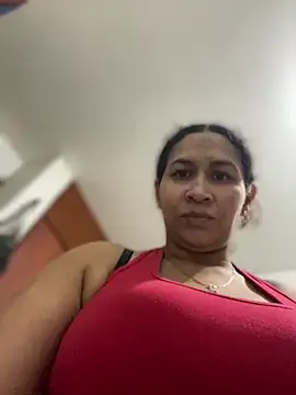 Carola-Ross online show from February 2026 09:33:02 PM