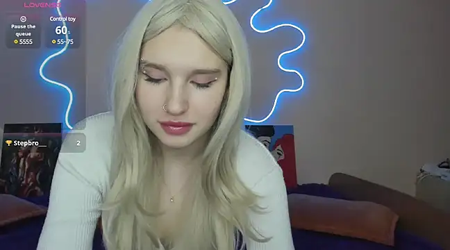 EvelinaLuu online show from March 2025 01:20:02 AM