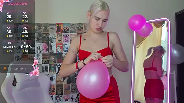 EvelinaLuu online show from December 2025 05:58:01 AM