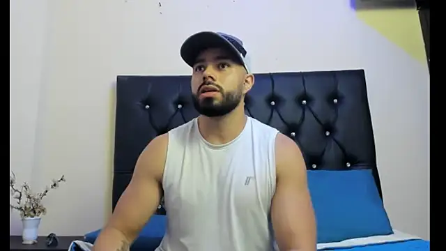 mikeblaree online show from February 2025 09:09:01 PM