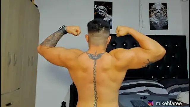 mikeblaree online show from February 2026 07:19:02 PM