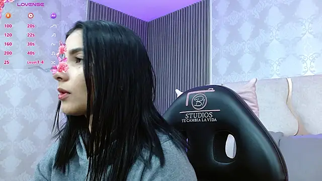 Gaby tay1 online show from October 2025 03:28:02 AM