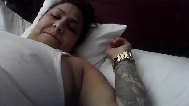 SweetSexyLatina online show from May 2026 12:00:01 PM