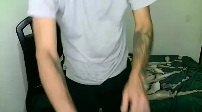 Snapshot of chocolatino16 chatting on March 2025 05:24:02 AM chocolatino16 online show from March 2025 05:24:02 AM